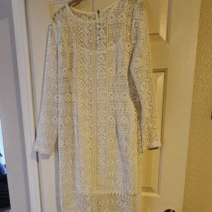 Beautiful knee length lace dress